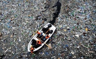 Из Мирового океана исчезает мусор.