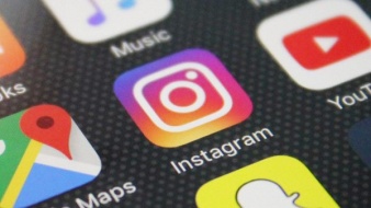 Instagram перестал размещать фотографии в хронологическом порядке