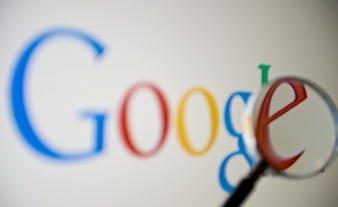 Google защитит пользователей от фальшивых кнопок загрузки